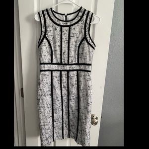 Calvin Klein textures sheath dress - Black & White